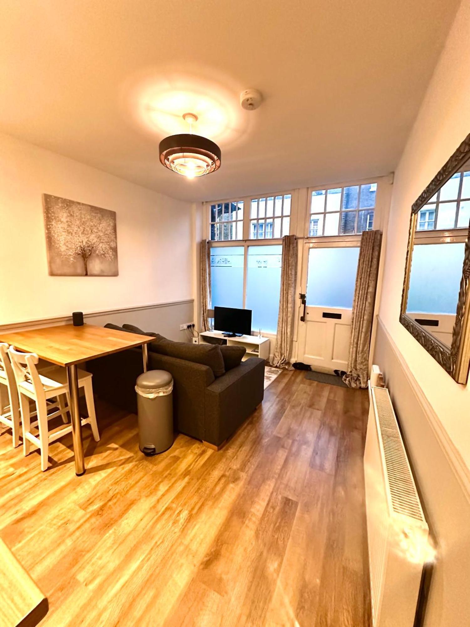 Dorchester Town Centre Entire Apartment Экстерьер фото